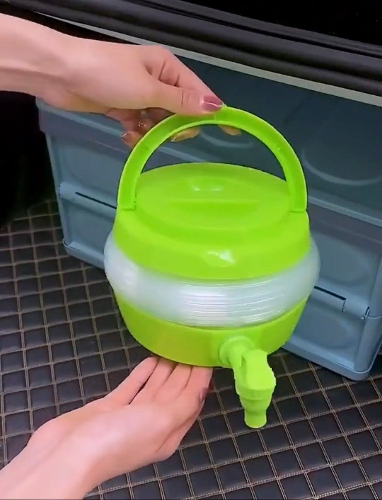 3.5 L Cars Travel Camping Water Bucket, Portable Outdoor Folding Bucket, Portable Cars Water Container With Faucet, Plastic Foldable Leakproof Water Storage Container 3.5 L Cars Travel Camping Water Bucket, Portable Outdoor Folding Bucket, Portable Cars Water Container With Faucet, Plastic Foldable Leakproof Water Storage Container